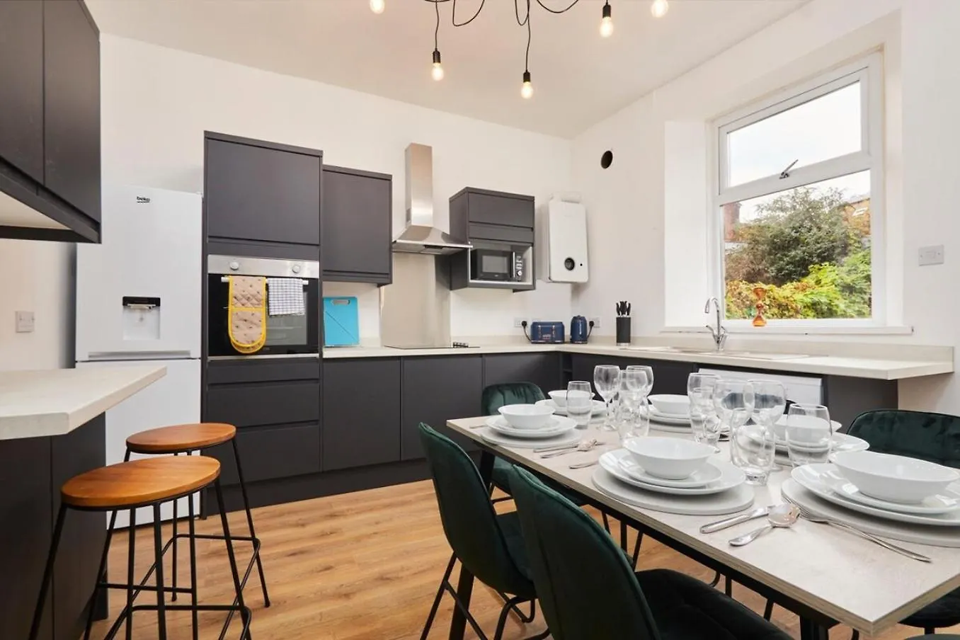 Cosy, Stylish, Leafy And Homely Sheffield